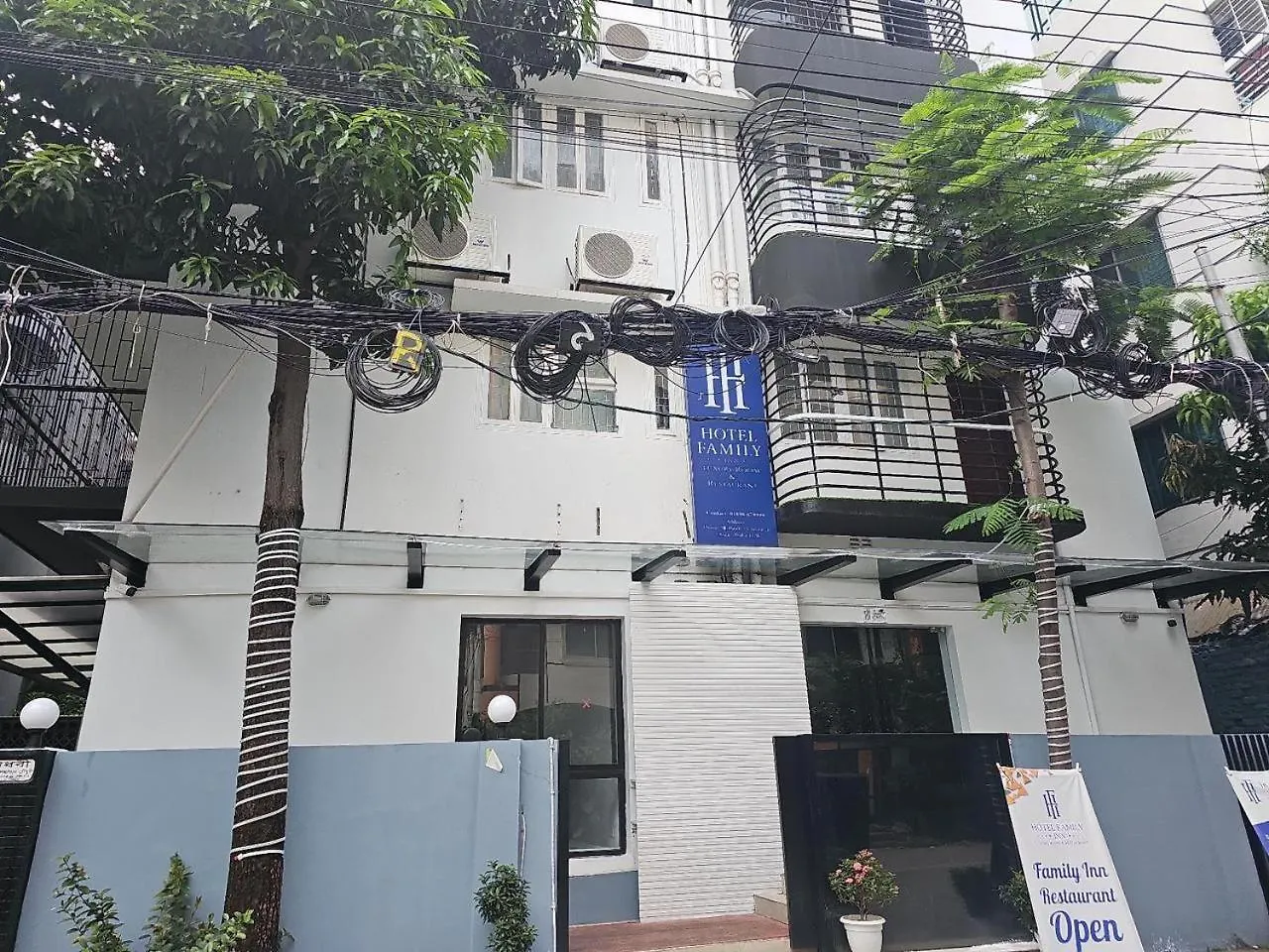 Hotel Family Inn Ντάκα